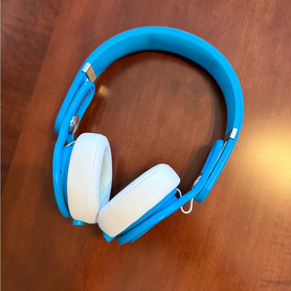 Beats Mixr Sleek Blue and White On-Ear Headphones